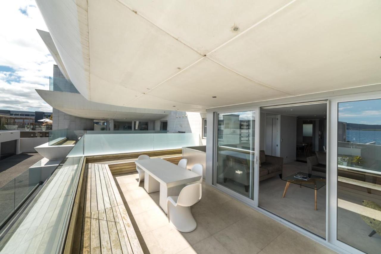 Sacred Waters Taupo Aparthotel Bagian luar foto The apartment